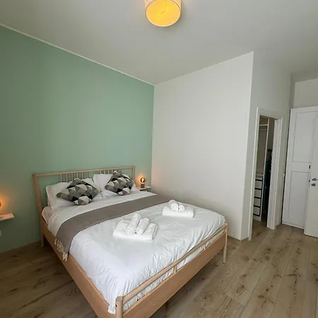 Monica S Next 2 Apartment Monza