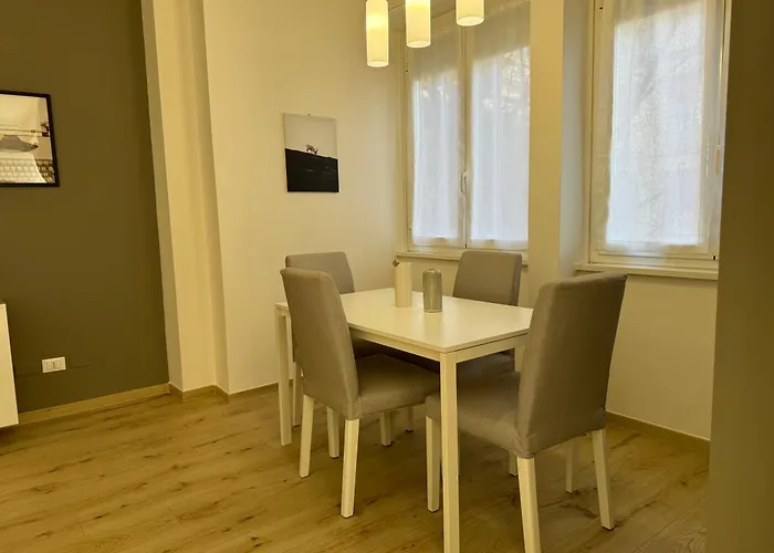 Monica S Next 2 - A Due Passi Dal Centro Storico Apartamento Monza